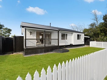 15 Reeves Close, Fairview Downs, Hamilton