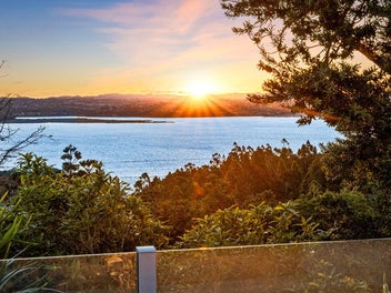 1/78 Rangatira Road, Beach Haven, Auckland