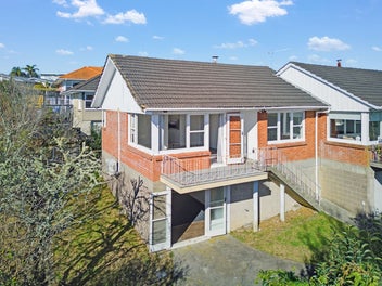 3/44 Whytehead Crescent, Kohimarama, Auckland