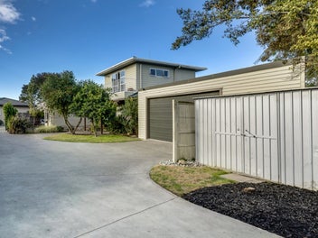 8 Neeve Place, Taradale, Napier