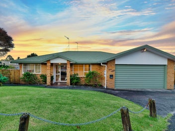20 Heversham Place, Glendene, Auckland