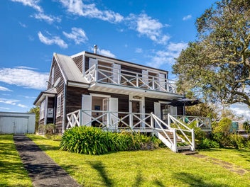 12 Brind Road, Russell, Russell