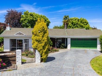 15 Manor Place, Redwoodtown, Blenheim