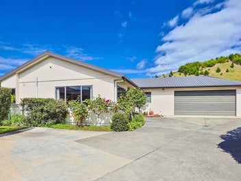 14 Pinotage Drive, Greenmeadows, Napier