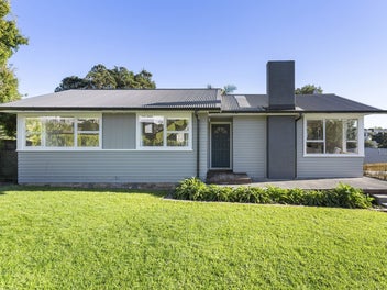 81 Stott Avenue, Birkdale, Auckland
