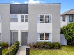 39 Treestump Road, Takanini