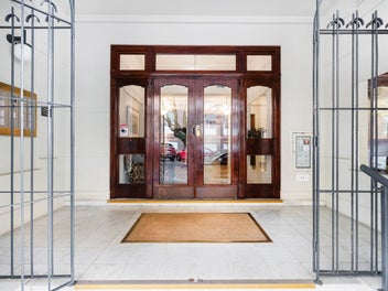 2C/5 Parliament Street, Auckland Central, Auckland