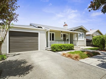 77 Cambridge Terrace, Waterloo, Lower Hutt