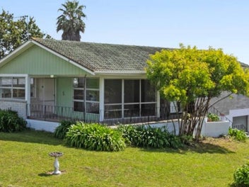 5 Murvale Drive, Bucklands Beach, Auckland