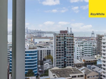 1702/10 Waterloo Quadrant, Auckland Central, Auckland
