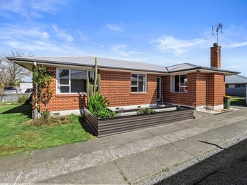 19 Davis Crescent, Netherby, Ashburton