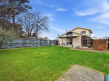 313 Keyes Road, New Brighton, Christchurch