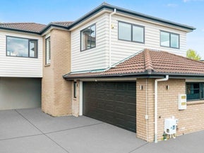 42A Seaview Road, Glenfield, Auckland