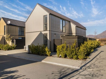 2 Boulder Lane, Jacks Point, Queenstown