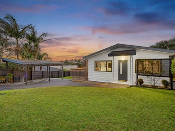 6 Cloghan Close, Massey, Auckland
