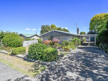 15 Flaxmere Avenue, Flaxmere, Hastings
