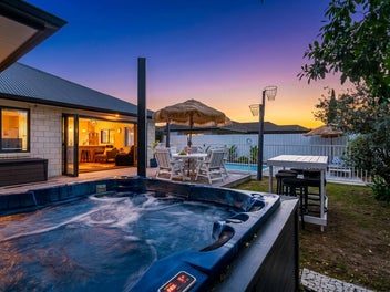 24 Raiha Street, Papamoa Beach, Papamoa