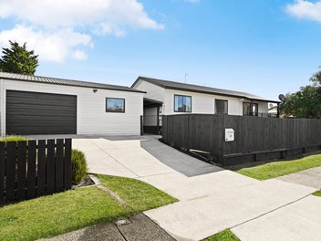 12 Lloyd Drive, Nawton, Hamilton