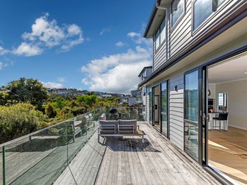 30 Para Close, Fairview Heights, Auckland