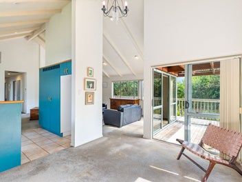 90A Atkinson Road, Titirangi, Auckland