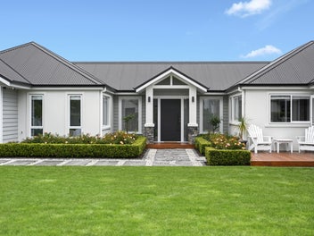25 Alan Livingston Drive, Cambridge, Cambridge