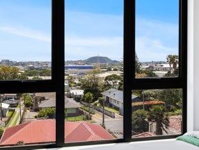2/35 Ryburn Road, Mount Wellington, Auckland