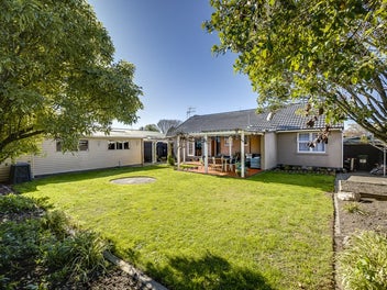 72 Freyberg Avenue, Tamatea, Napier