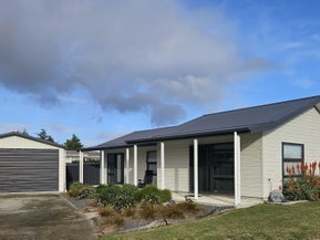 16 Liverpool Crescent, Flaxmere, Hastings