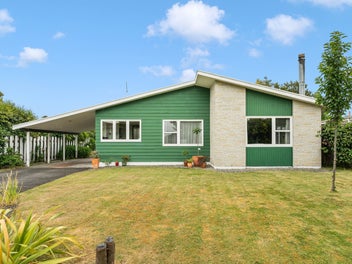 17 Plunket Street, Solway, Masterton