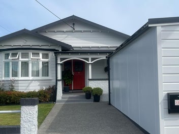 39 Plunket Avenue, Petone, Lower Hutt