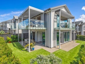 2 Bounty Road, Long Bay, Auckland