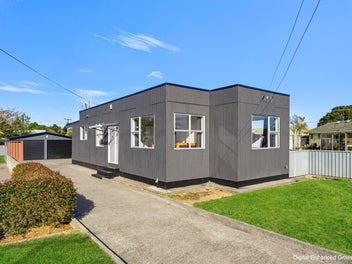 12 Falkland Street, Whanganui East, Whanganui