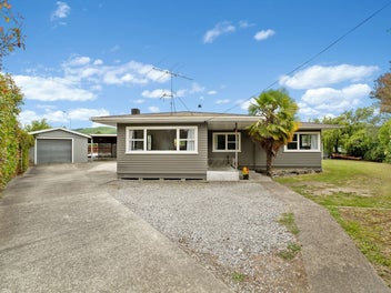 129 Whitby Road, Wakefield