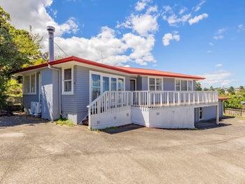 33 Hillview Avenue, New Windsor, Auckland