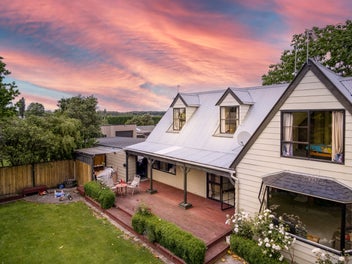 52 Gladstone Road, Woodend, Woodend
