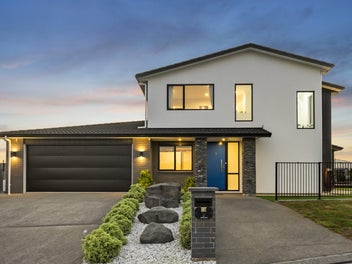 2 Opaoa Way, Aotea, Porirua