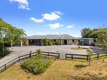 62 Oak Drive, Taupo