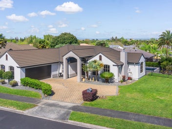 11 Gavin Heights, Rototuna, Hamilton