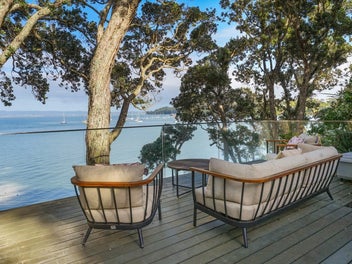 36 Queen Street, Northcote Point, Auckland