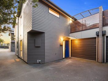 3/450 Barbadoes Street, Edgeware, Christchurch