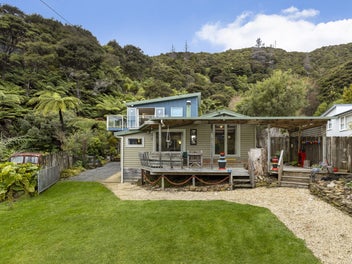 19 Sandy Bay Road, Black Rock, Marlborough Sounds