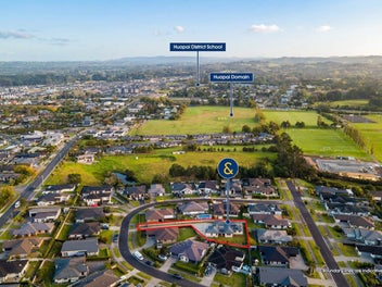 10 Remana Crescent, Huapai, Kumeu