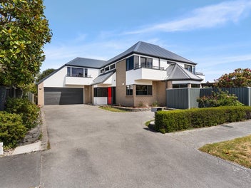 39 Anglesea Avenue, Parklands, Christchurch