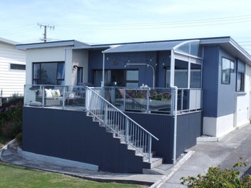 23 Walker Street, Riverton