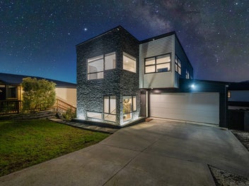 23 Gospel Heights, Flat Bush, Auckland
