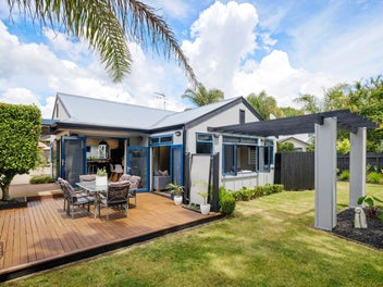37 Canaandale Drive, Flagstaff, Hamilton