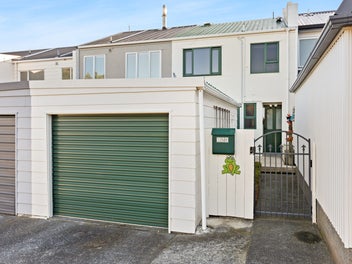 125 Akaroa Drive, Maupuia, Wellington