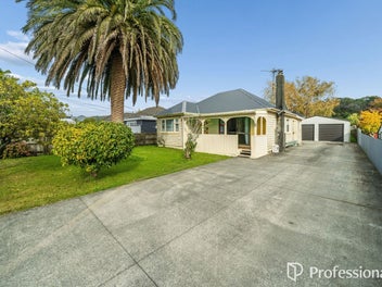 33 Wellington Road, Wainuiomata, Lower Hutt