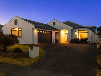 95 Weggery Drive, Waikanae Beach, Waikanae