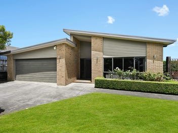 10 Farleigh Close, Huntington, Hamilton